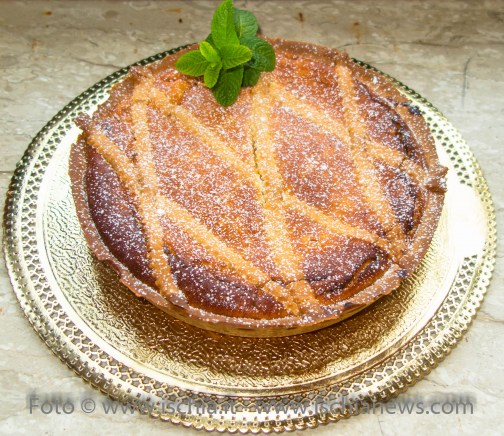 Pastiera tipica napoletana da 1 kg